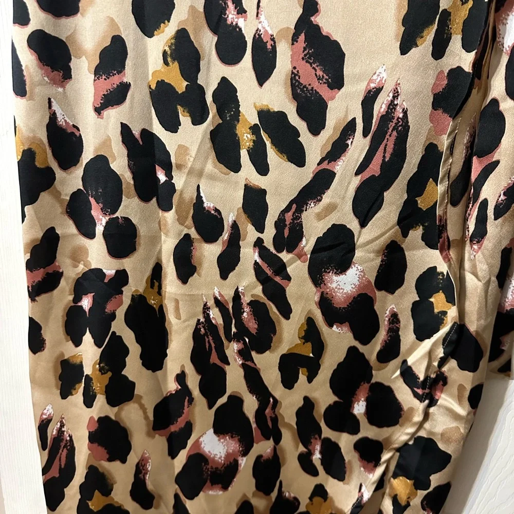NWT leopard wrap skirt - Picture 5 of 6